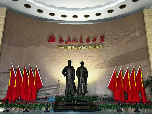 77213eb025ad6d2429223079313b063b